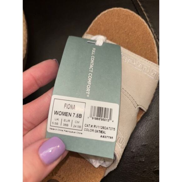 New Women's Waco Fiona Slide in Oatmeal Size 7.5 Suede Leather Greek Design - Picture 10 of 12